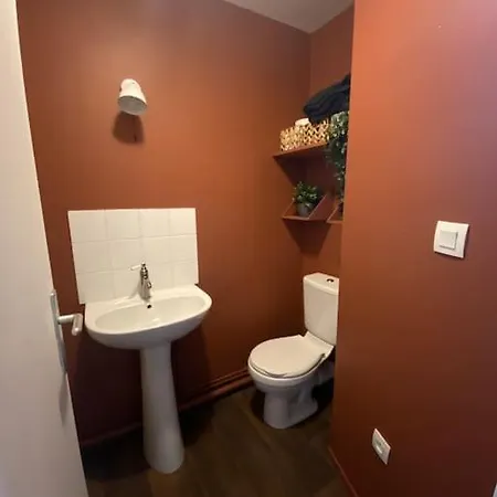 Barbieux, Au Pied Du Metro