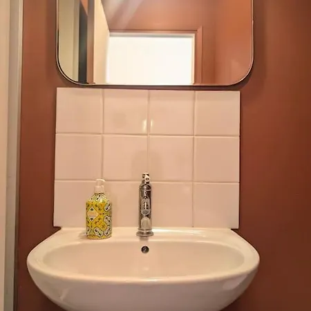 Apartment Barbieux, Au Pied Du Metro *
